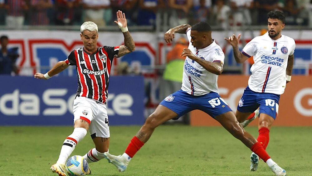 Bahia e São Paulo se enfrentam em busca de recuperação Bahia e São Paulo se enfrentam em busca de recuperação