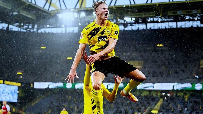 Borussia Dortmund vs Freiburg Prediction, Betting Tips & Odds │14 JANUARY, 2022