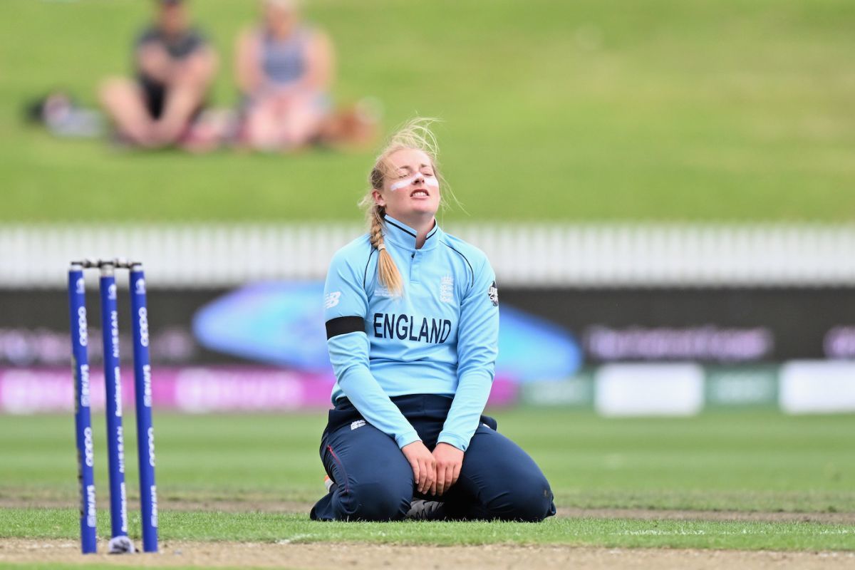 ICC Women's World Cup: Middle-order collapse costs England game despite Sciver's heroics