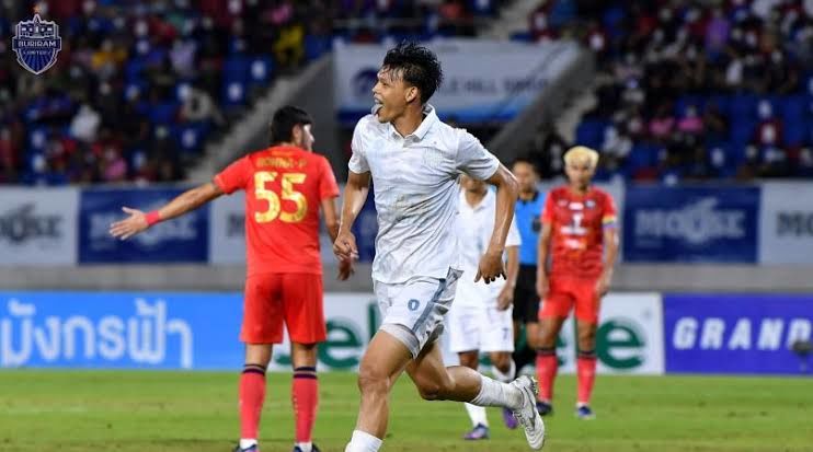 Chonburi vs Nong Bua Pitchaya Prediction, Betting Tips & Odds │02 OCTOBER, 2022