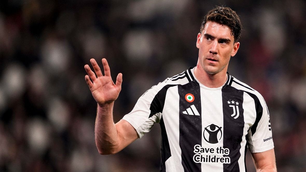 Juventus to Put Striker Vlahovic Up for Transfer