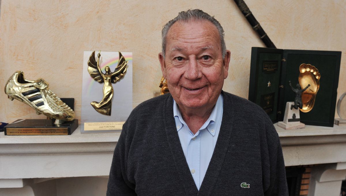 Just Fontaine, world record holder in number of goals in a World Cup, dies at 89