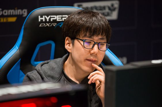 Heen Becomes Team SMG Coach For The International 12