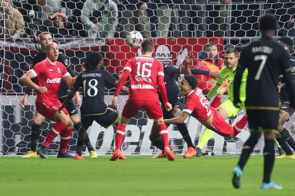 Anderlecht vs Standard Liege» Predictions, Odds, Live Score & Stats