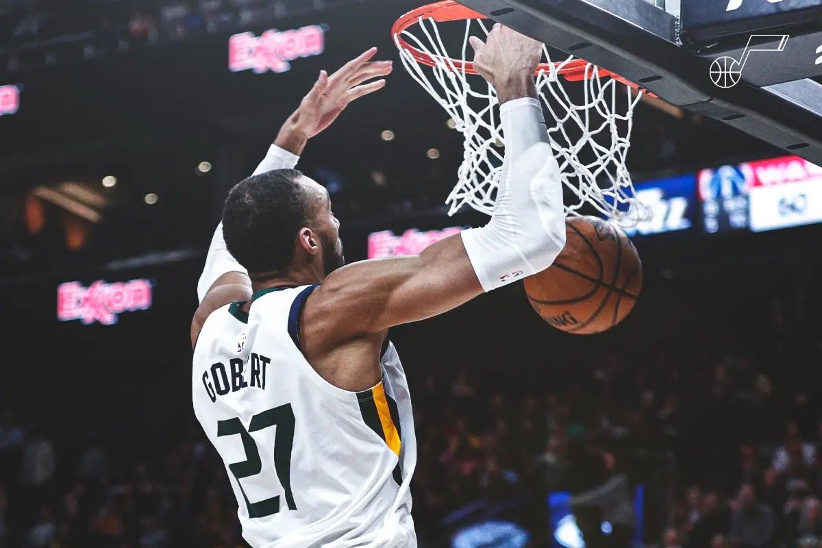 NBA: Jazz continues great form without Mitchell with win over Hawks 