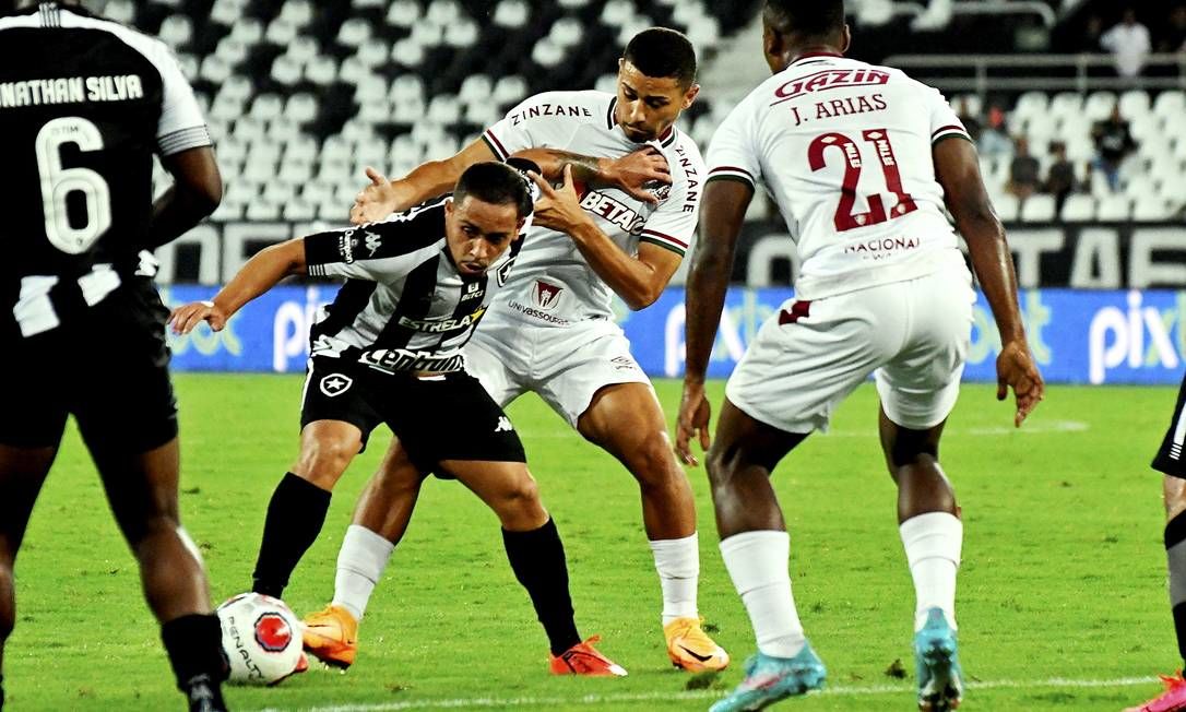 Fluminense vs Botafogo Prediction, Betting Tips & Odds │23 OCTOBER, 2022
