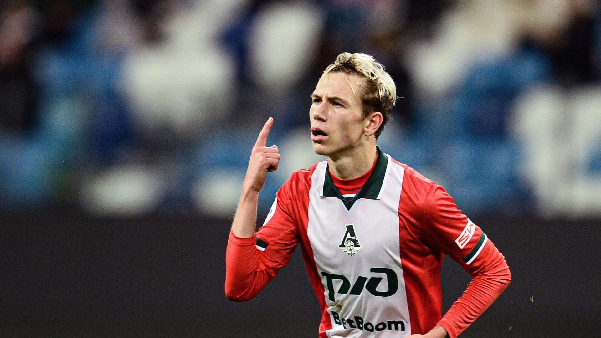 Barcelona Continue Monitoring Lokomotiv’s Aleksey Batrakov