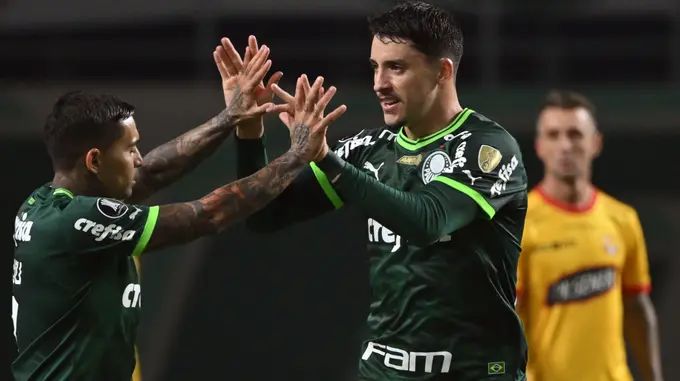 Palmeiras vs Santos. Pronóstico, Apuestas y Cuotas│8 de Octubre de 2023
