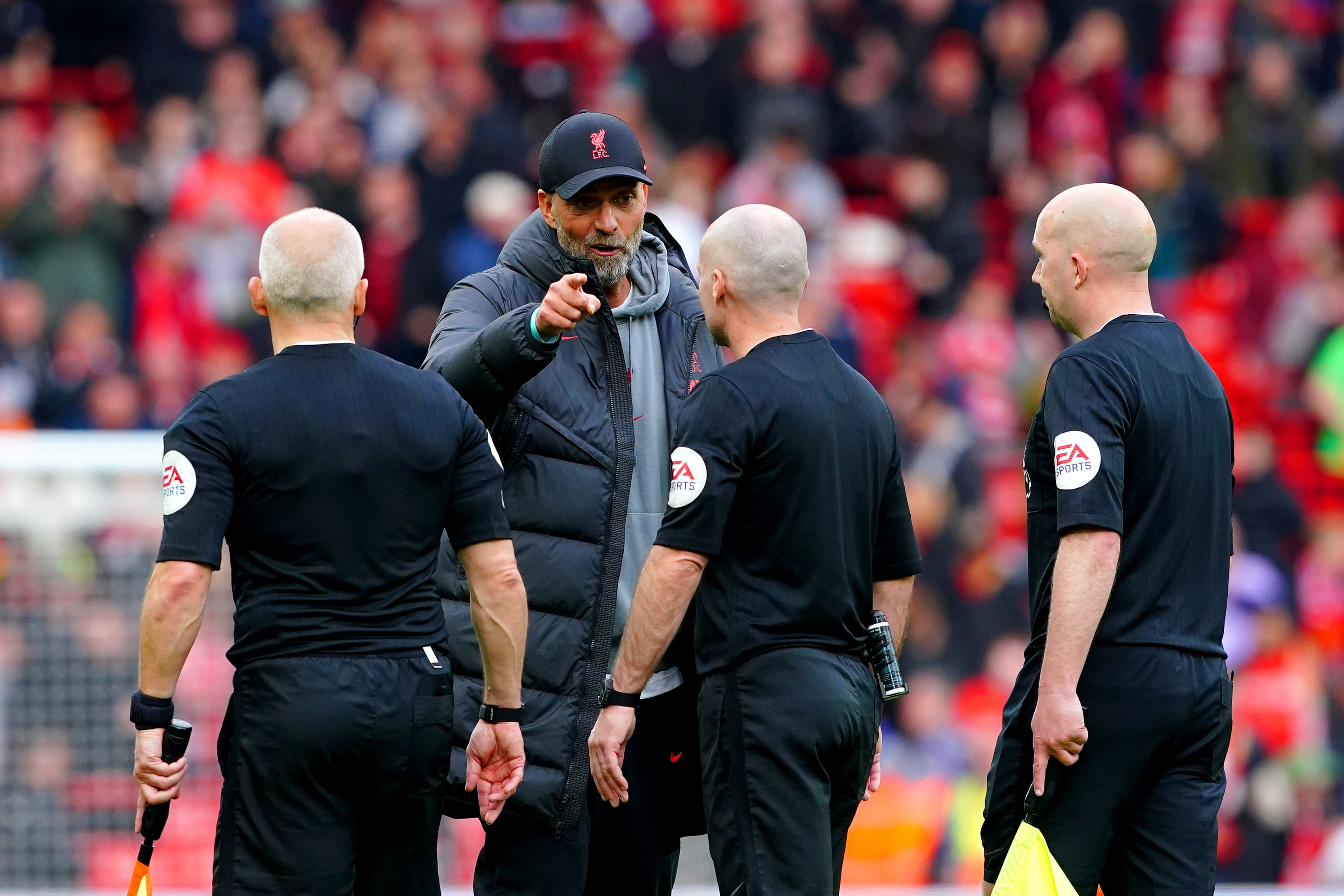 FA charges Klopp for inappropriate behavior towards referee Tierney