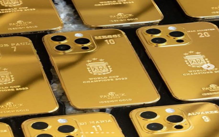 Lionel Messi compró y regaló 35 Iphone enchapados en oro a sus compañeros de la selección de Argentina