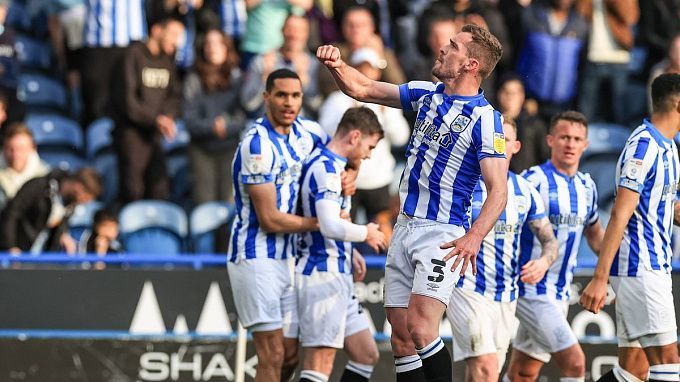 Huddersfield Town vs Barnsley Predictions, Betting Tips & Odds │22 APRIL, 2022