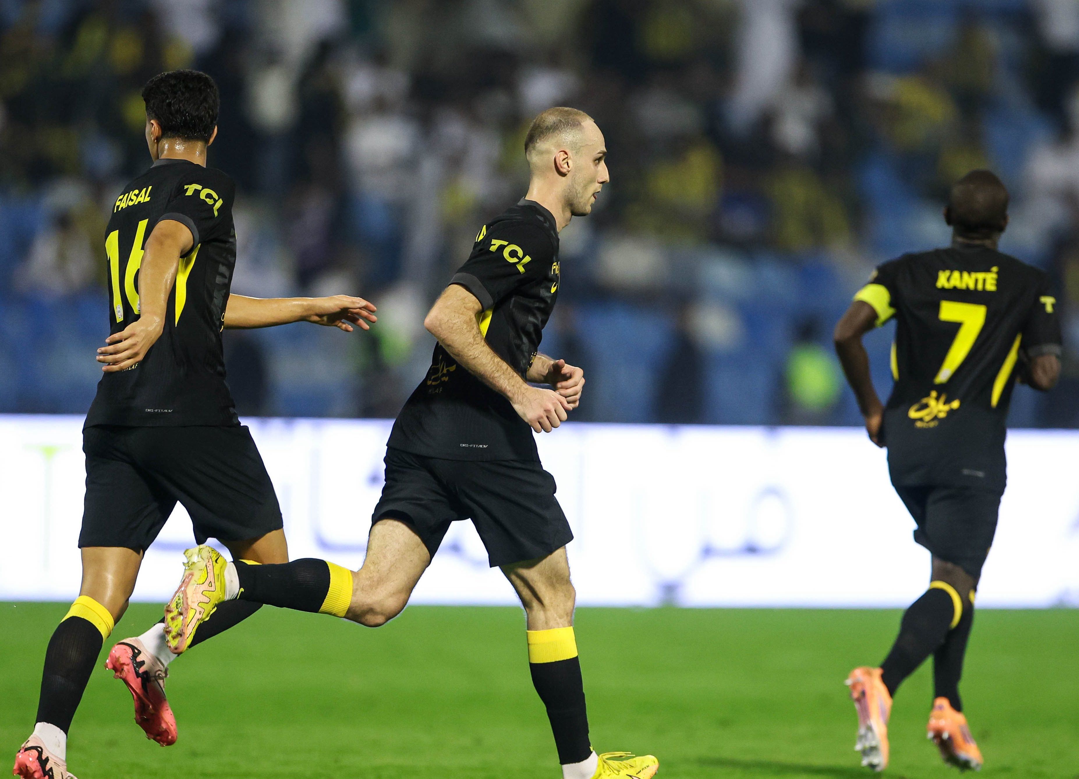 Al-Ittihad vs Al-Sharjah: Prediction for the Match on November 04, 2025