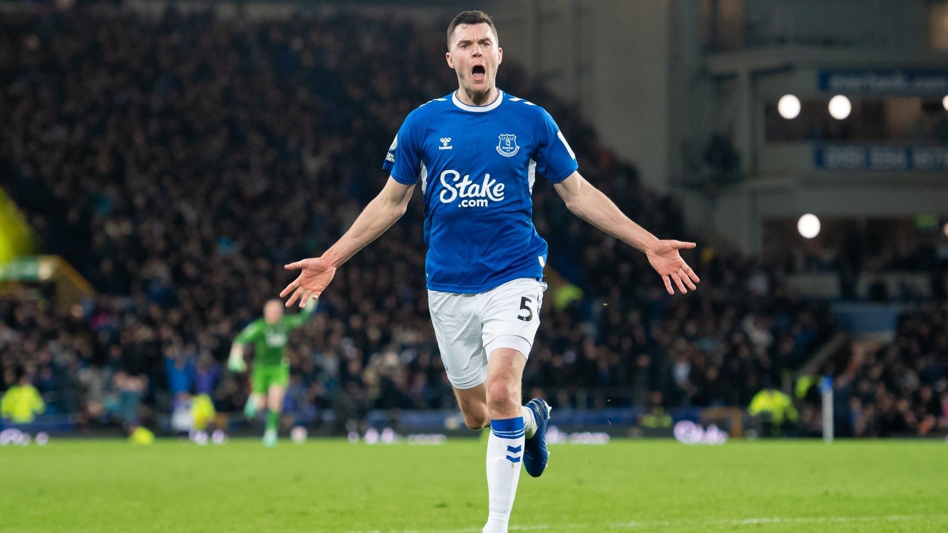 Everton Extend Contract with Former England Defender Michael Keane