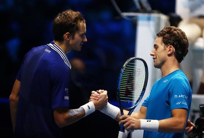Casper Ruud vs Daniil Medvedev: Prediction for the Match on May 1, 2025
