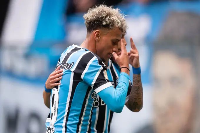 Corinthians vs Gremio. Pronóstico, Apuestas y Cuotas | 19 de septiembre de 2023