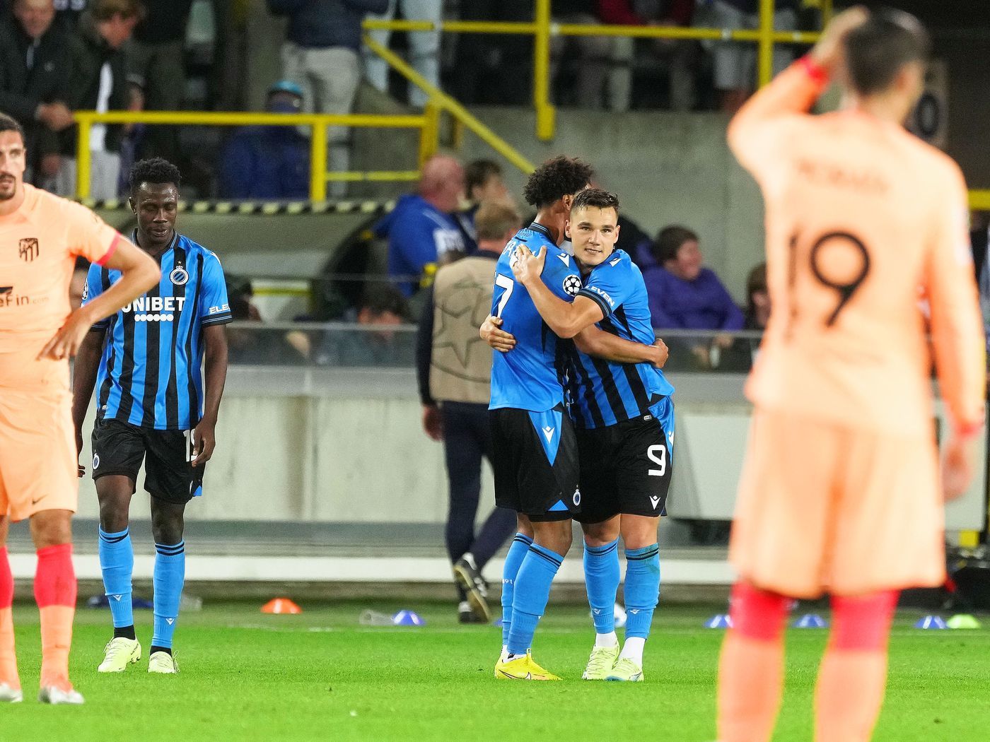 Brugge draws with Atletico in the Champions League and secures a playoff spot