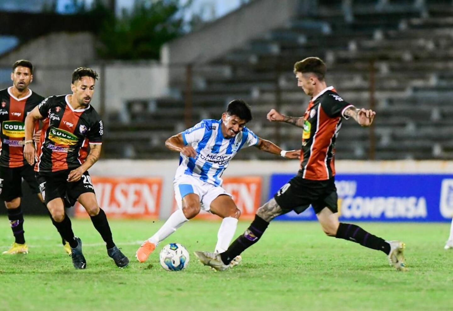 Cerro vs. Fénix. Pronostico, Apuestas y Cuotas│13 de abril de 2024