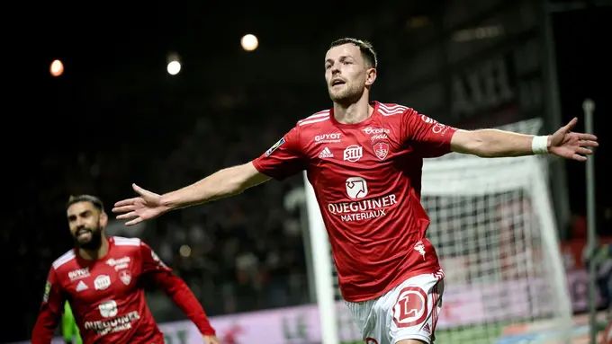 Lorient vs Brest. Pronóstico, Apuestas y Cuotas | 31 de marzo de 2024