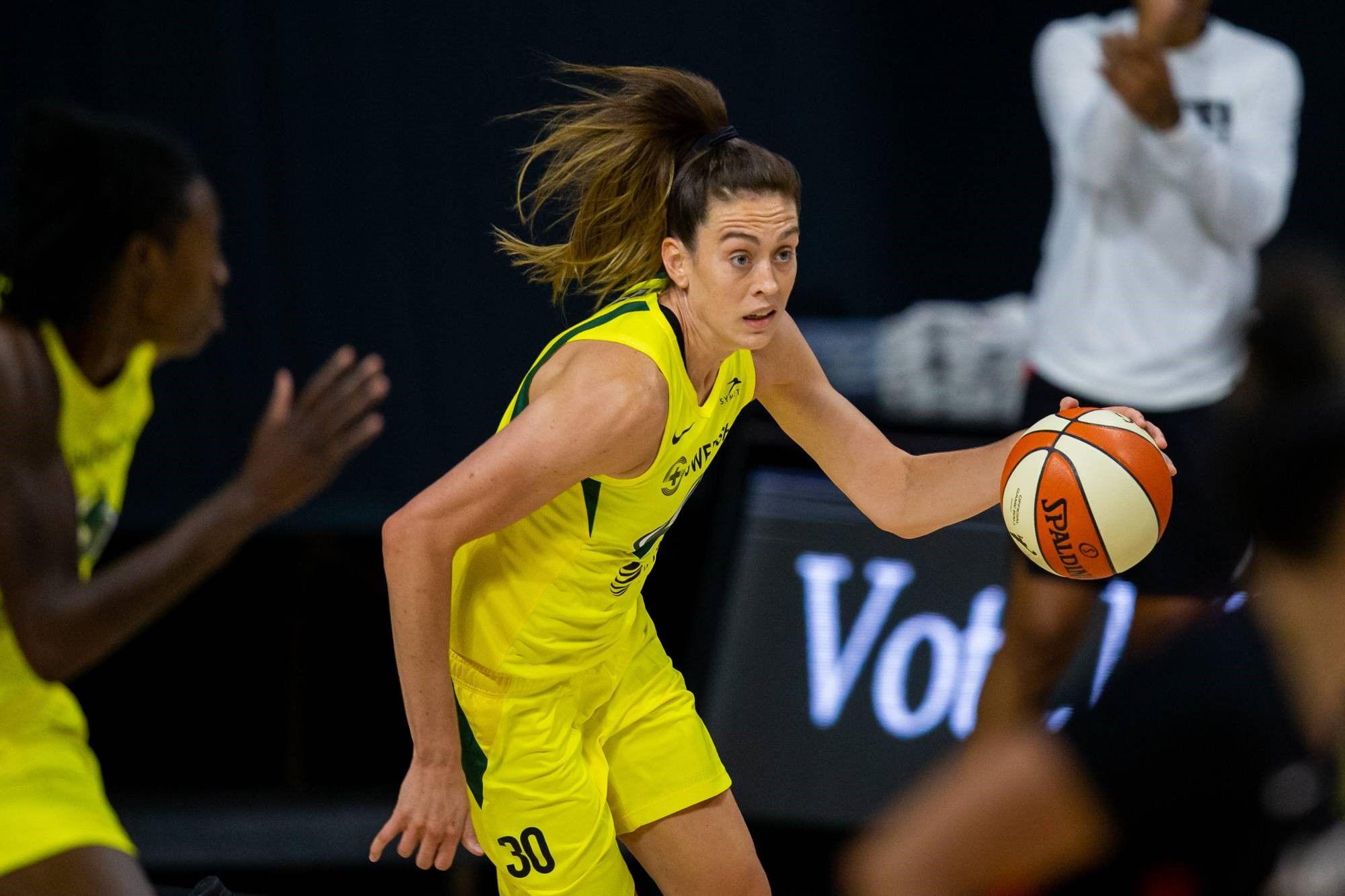 Breanna Stewart and Seattle Storms win Commissioner's Cup