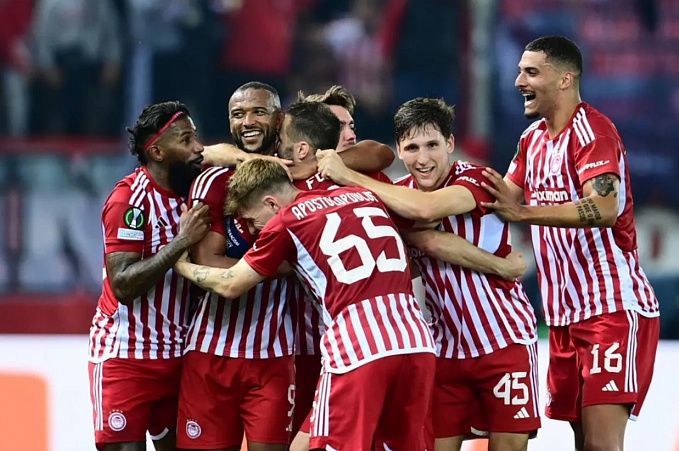 Olympiacos vs Fiorentina Pronóstico, Apuestas y Cuotas│29 de mayo de 2024