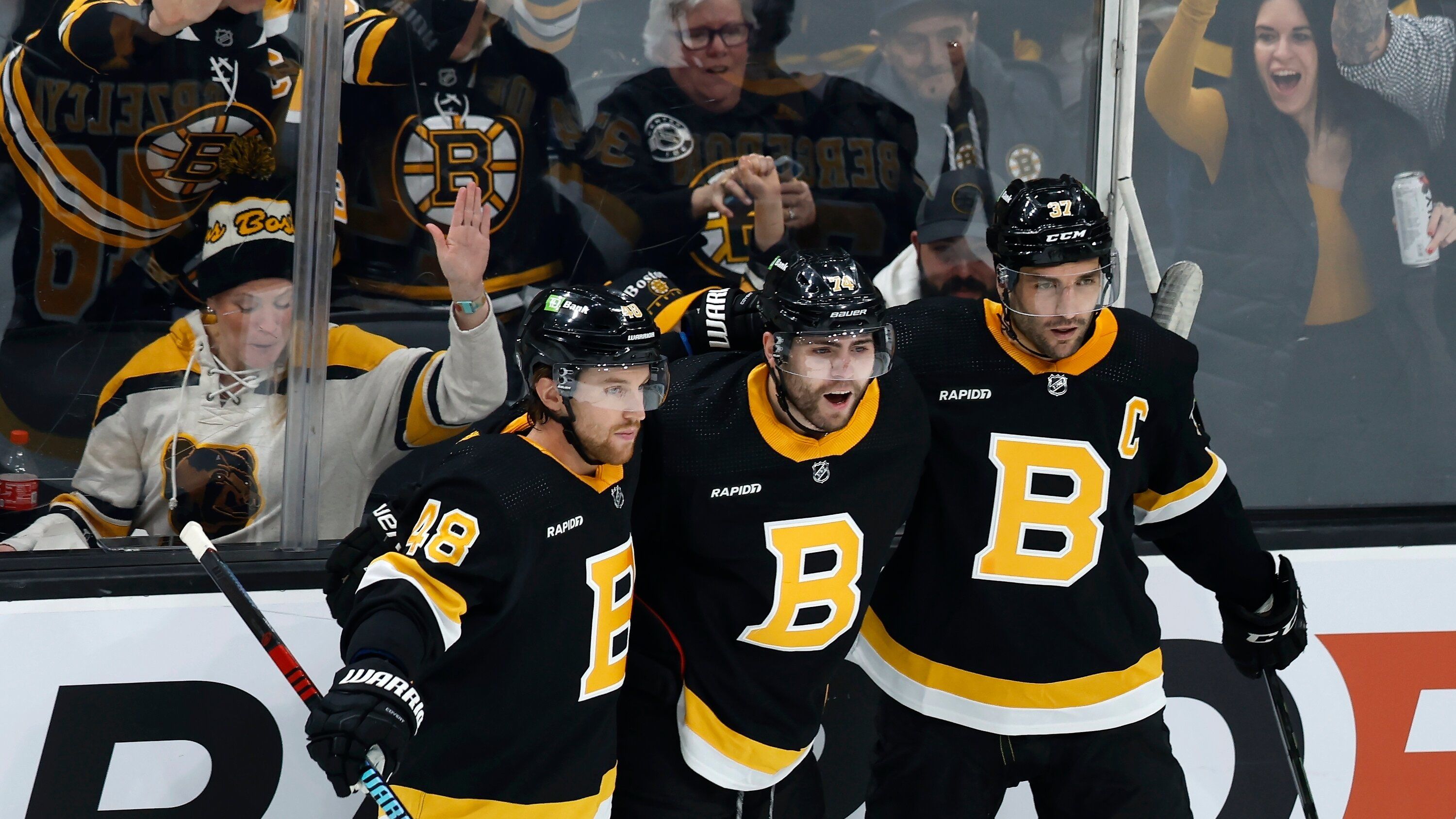 Boston Bruins vs. Ottawa Senators. Pronóstico, Apuestas y Cuotas | 22 de marzo de 2023