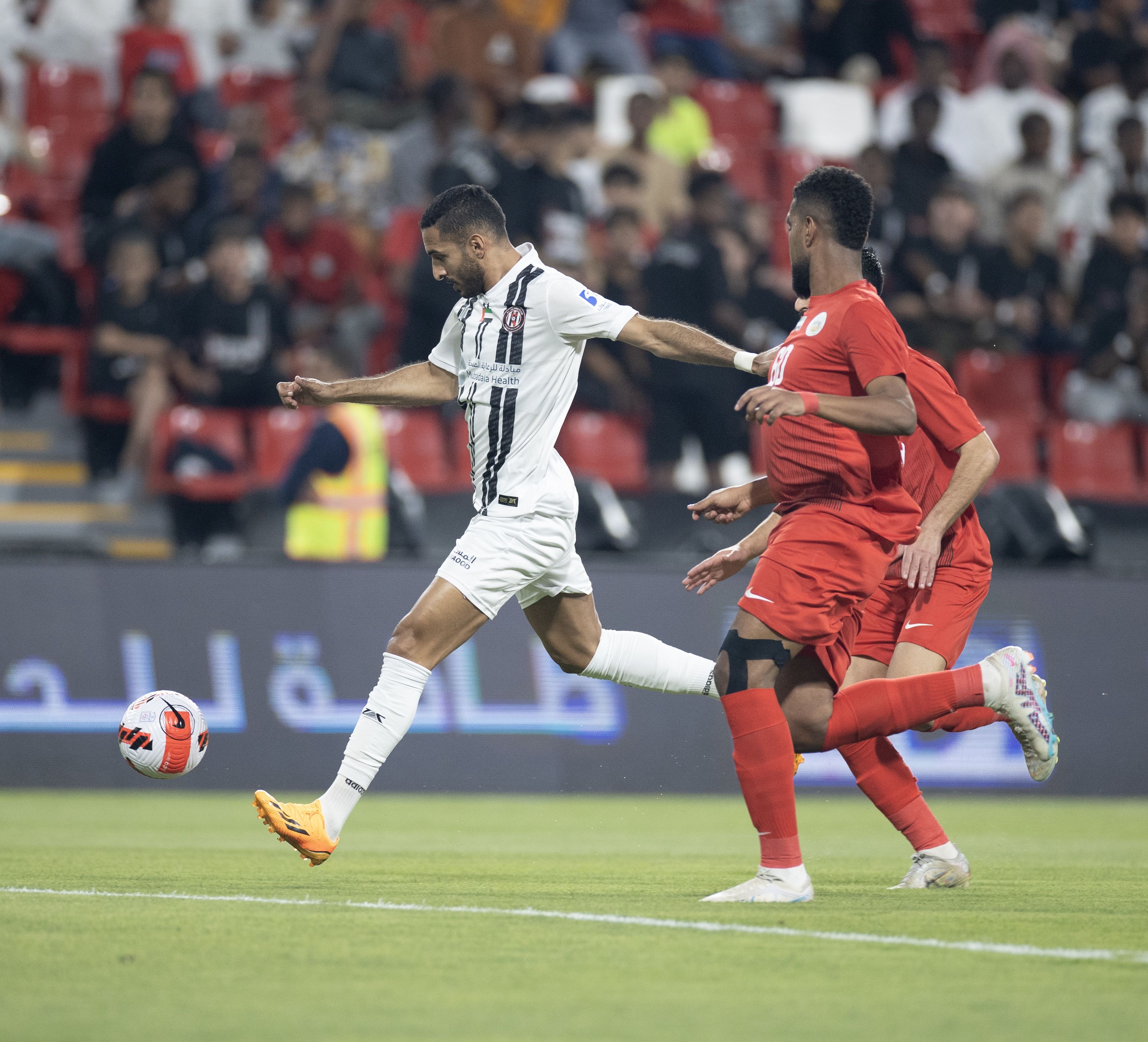 Al-Dhafra FC vs Al-Jazira SC Prediction, Betting Tips & Odds │06 MAY, 2023