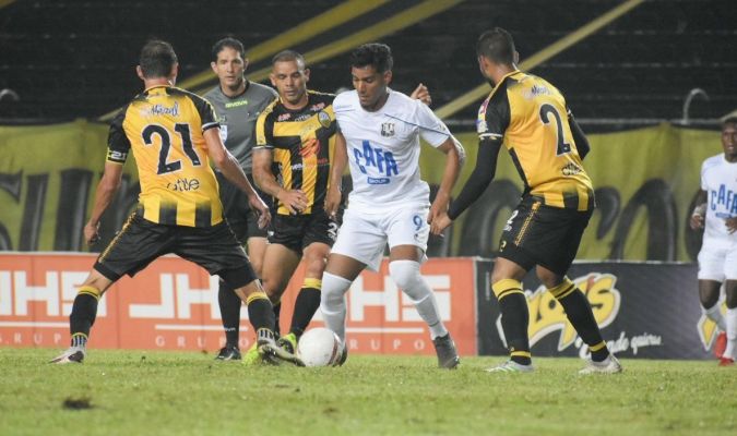 Zulia FC vs. Deportivo Táchira. Pronostico, Apuestas y Cuotas│15 de septiembre de 2022