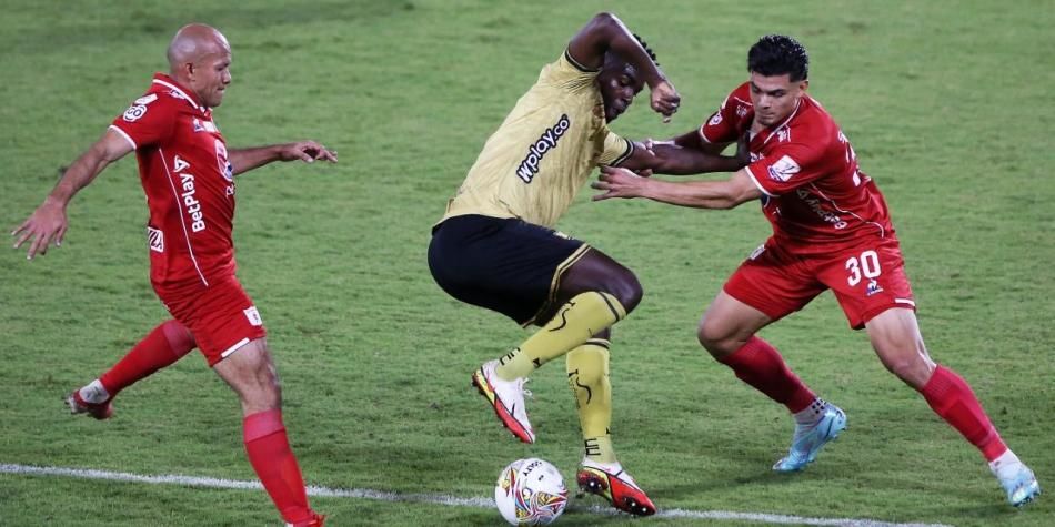 América de Cali vs. Aguilas Doradas. Pronostico, Apuestas y Cuotas│21 de enero de 2024