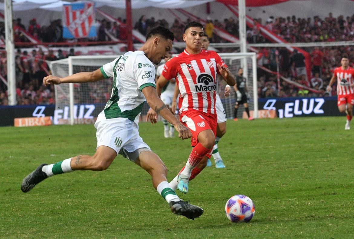 Banfield vs. Instituto. Pronostico, Apuestas y Cuotas│6 de febrero de 2024