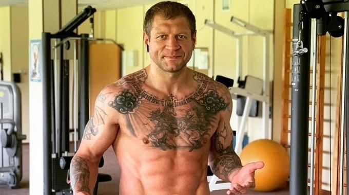 Alexander Emelianenko will fight by MMA rules by the end of the year