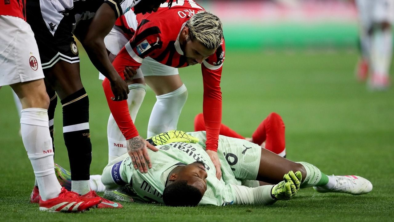 Milan's Goalkeeper Maignan to Be Discharged from Hospital After Fainting in Serie A Match