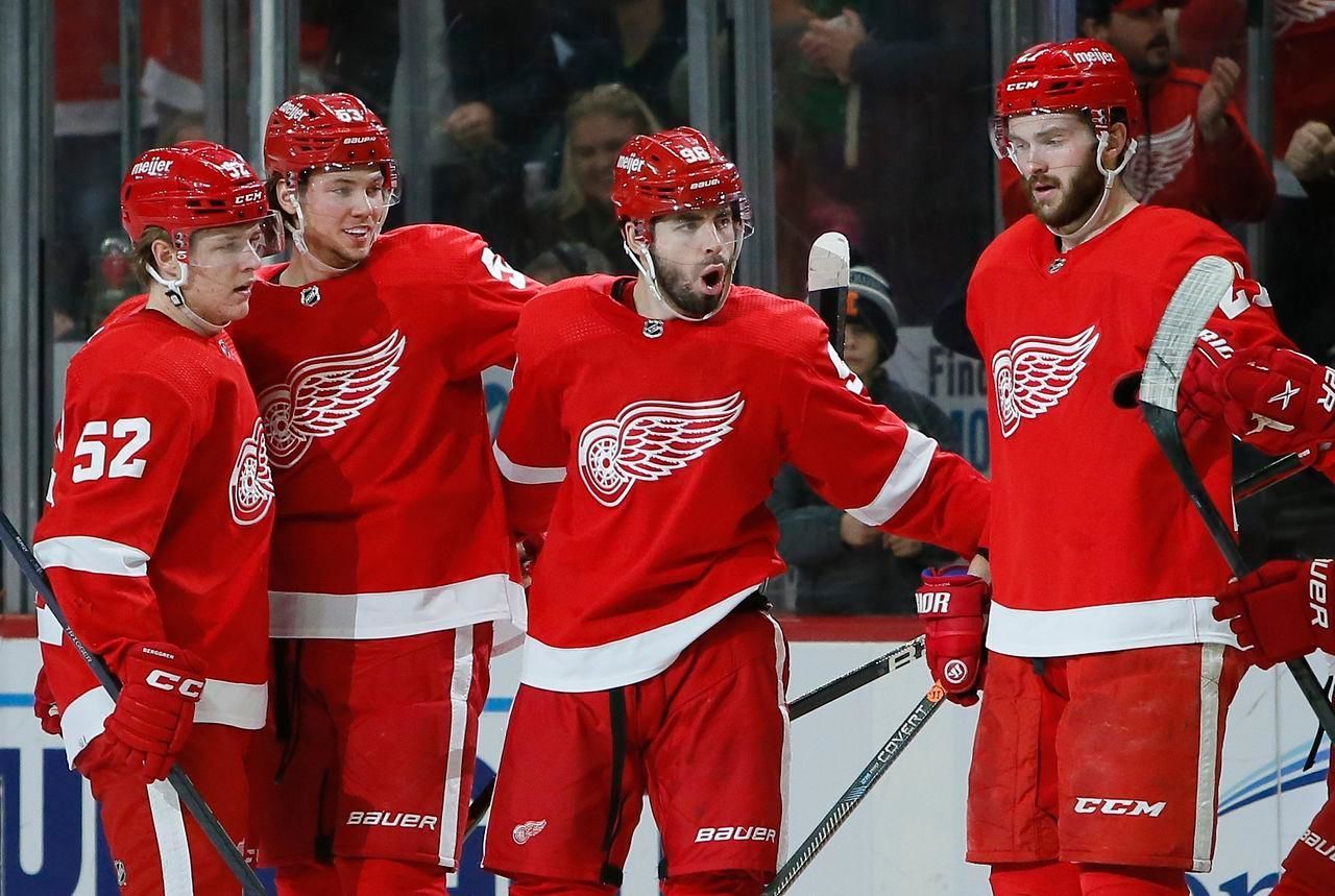 Arizona Coyotes vs Detroit Red Wings Prediction, Betting Tips & Odds │18 JANUARY, 2023