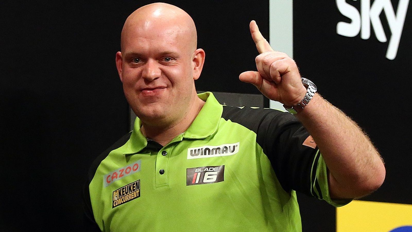 Michael Van Gerwen vs Luke Humphries Prediction, Betting Tips & Odds │19 NOVEMBER, 2022