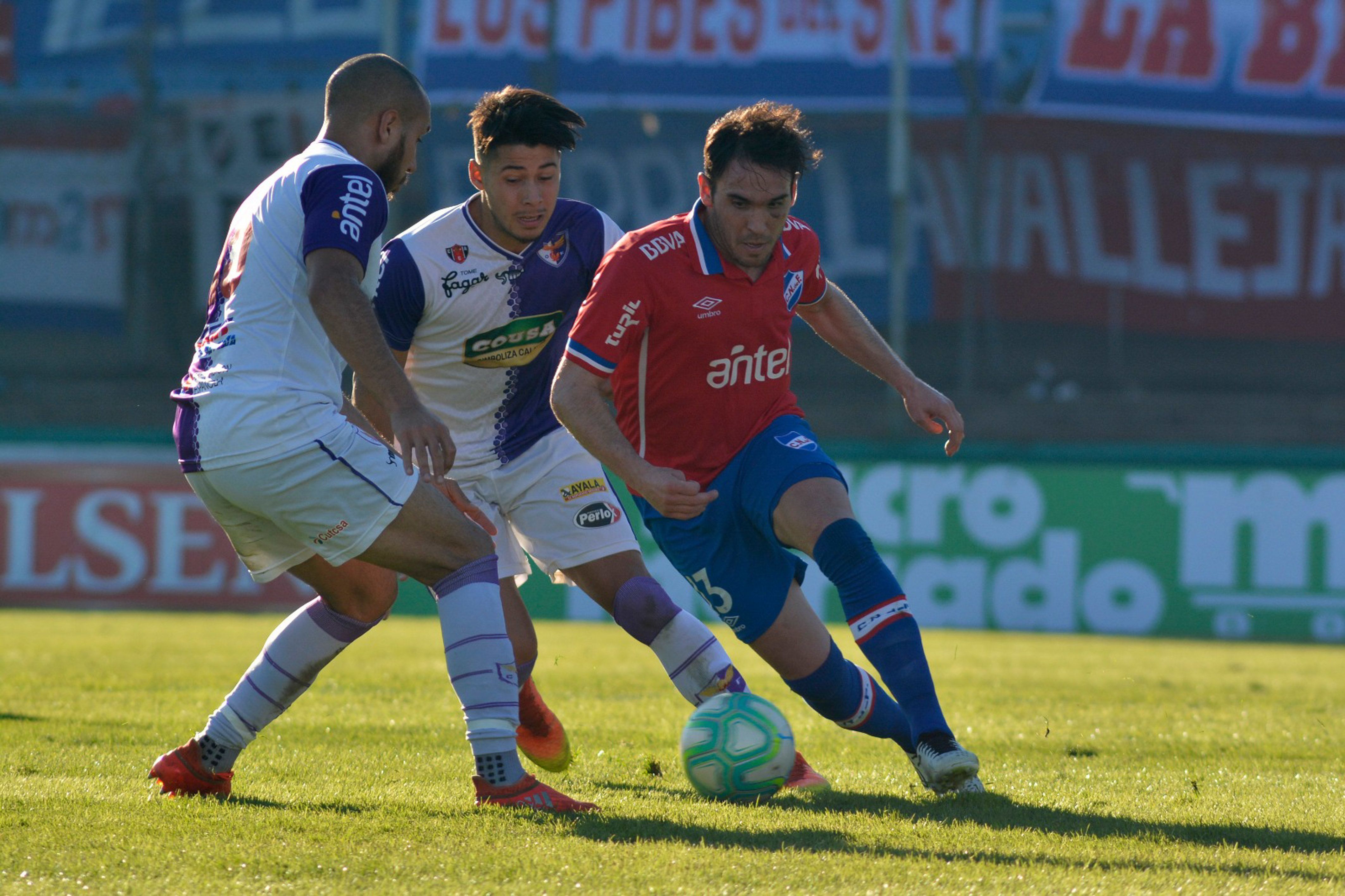 Nacional vs. Fénix. Pronostico, Apuestas y Cuotas│15 de abril de 2023