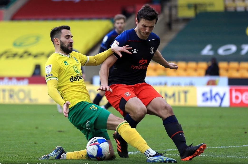 Luton Town vs Norwich City Prediction, Betting Tips & Odds │26 DECEMBER, 2022