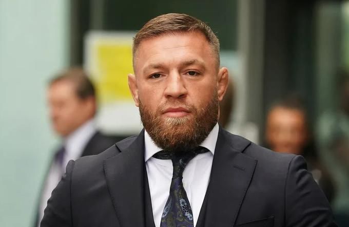Car of woman who accused McGregor of assault burned down in Dublin