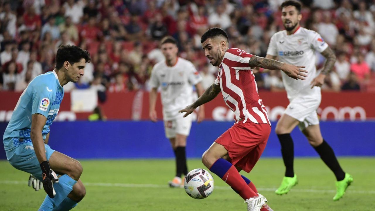 Atletico defeated Sevilla away in the seventh round of La Liga