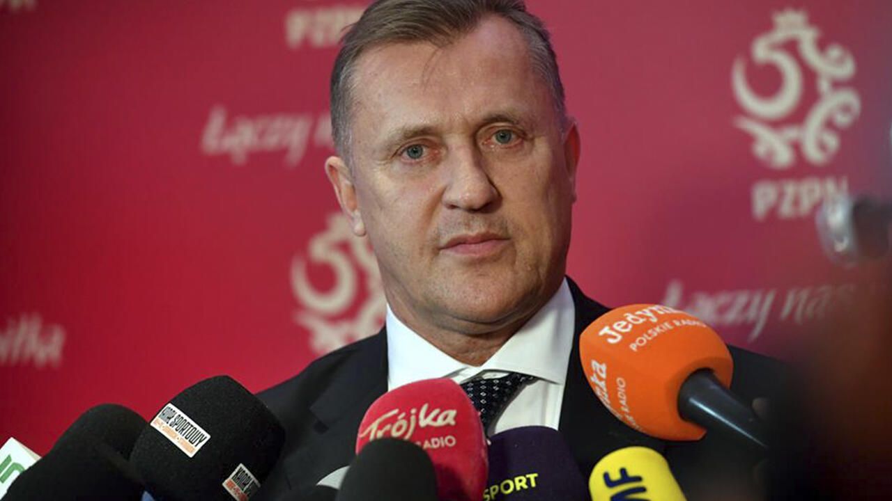 Suecia y Polonia se oponen a la decisión de la UEFA de readmitir clubes y árbitros rusos