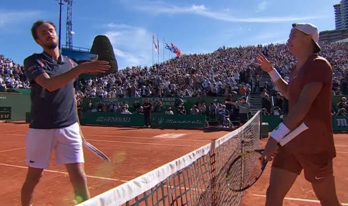 Holger Rune vs Daniil Medvedev Prediction, Betting Tips and Odds | 15 March 2025