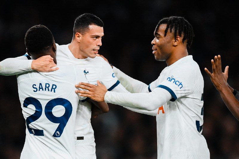 Nottingham Forest vs Tottenham. Pronóstico, Apuestas y Cuotas│15 de diciembre de 2023