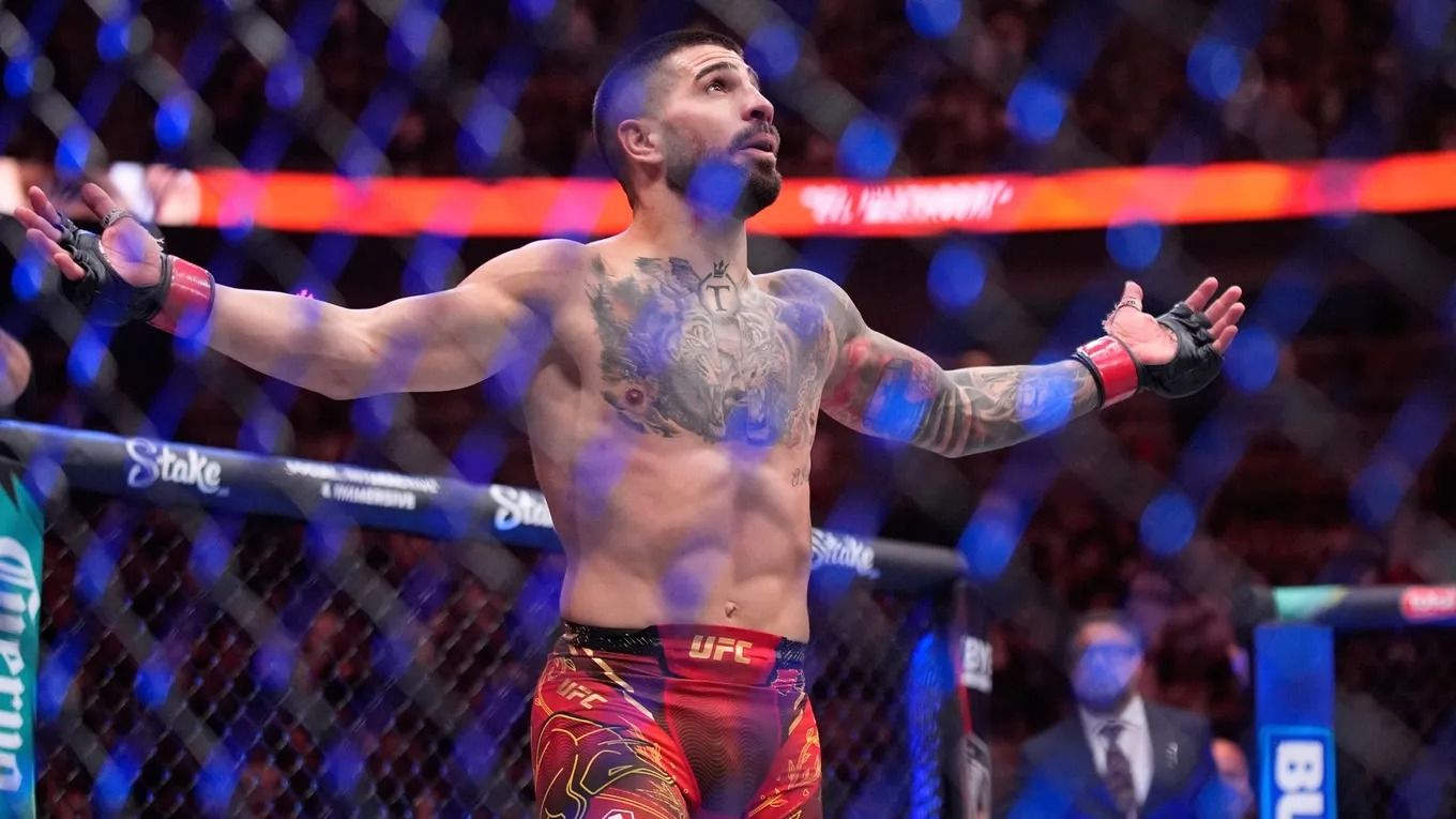 Topuria Does Not Rule Out Participation in the First UFC Event on Paramount in January 2026