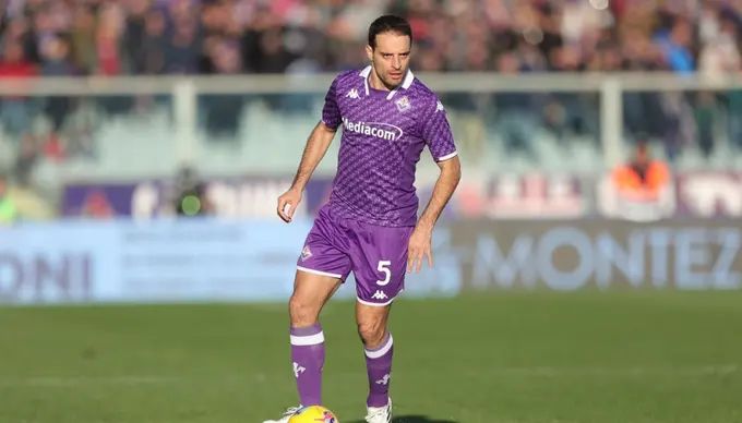 Fiorentina vs Genoa. Pronóstico, Apuestas y Cuotas│15 de abril de 2024