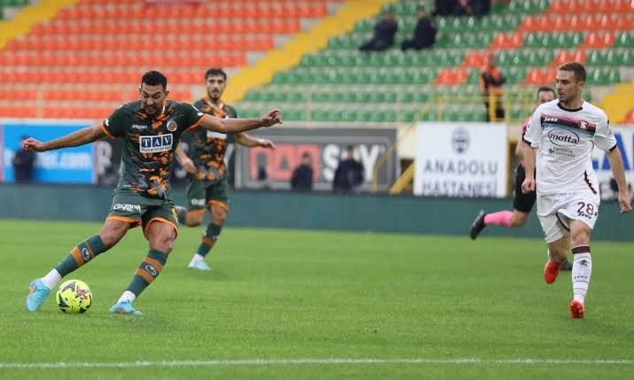 Besiktas Istanbul vs Alanyaspor Prediction, Betting Tips & Odds | 27 JANUARY, 2023