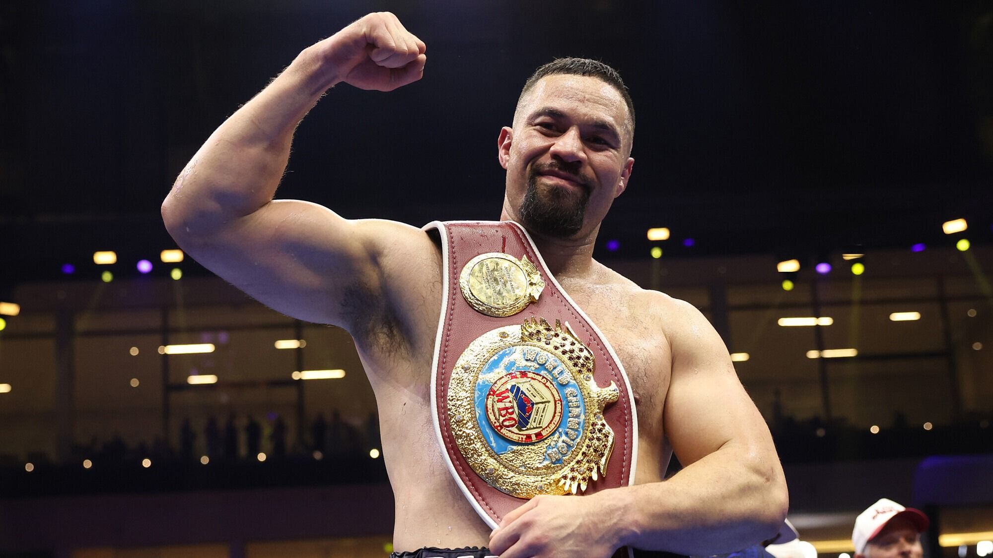 Temporary WBO Champion Parker Believes Usyk Is Avoiding Him