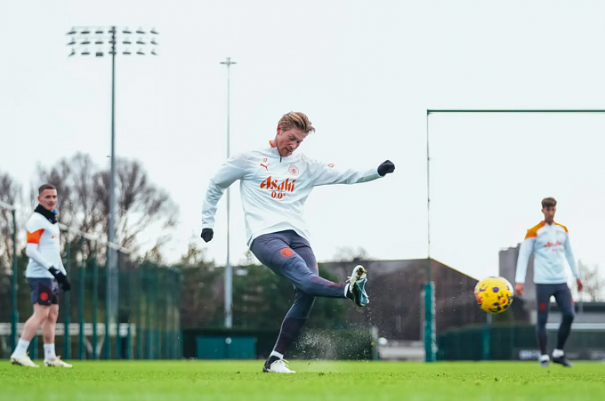 Manchester City vs Luton Town Pronóstico, Apuestas y Cuotas│13 de abril de 2024