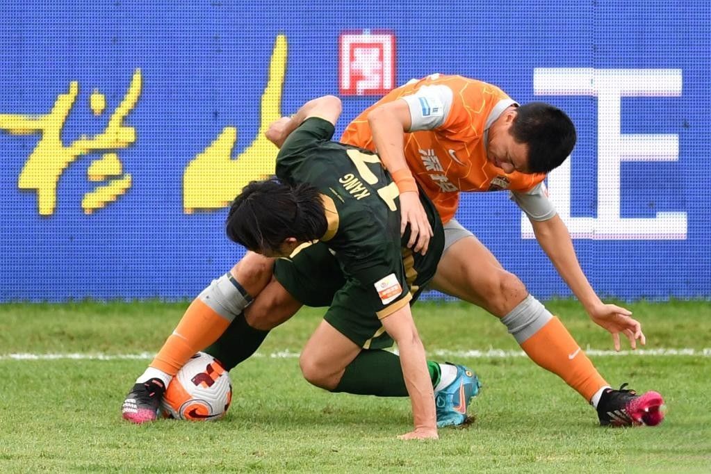 Qingdao Hainiu FC vs Beijing Guoan FC Prediction, Betting Tips & Odds | 25 APRIL, 2023