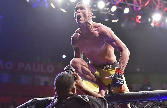 Oliveira may face Dariush at a UFC tournament in April