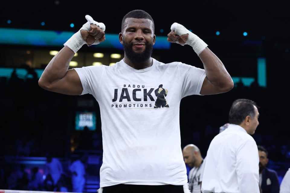Ilunga Junior Makabu vs Badou Jack. Pronóstico, Apuestas y Cuotas | 26 de febrero de 2023