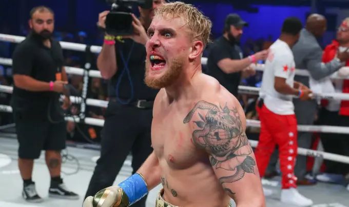 Jake Paul says Mayweather and 50 members of his team wanted to attack him