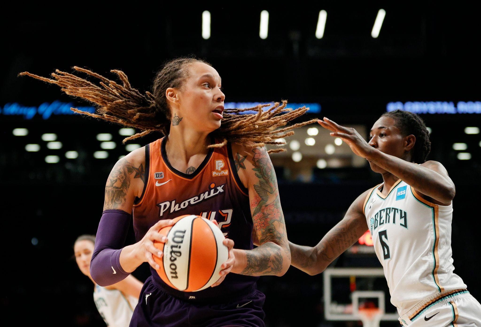 WNBA: Turner's free throw locks second-round spot for the Mercury